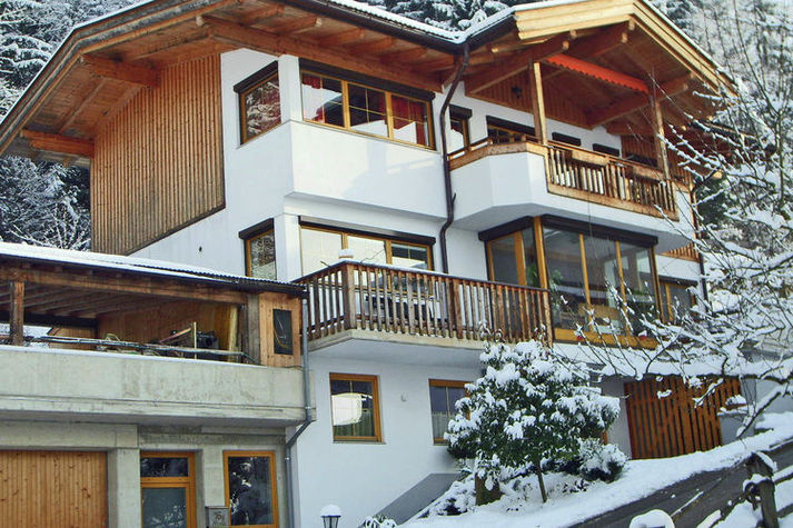 ExteriorWinter
