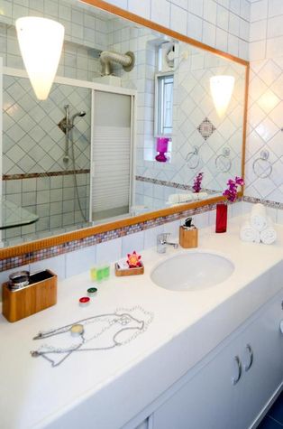 Spacious and luxurious bathroom