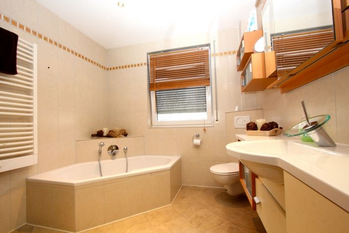 bath / WC
