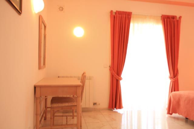 Suite 1