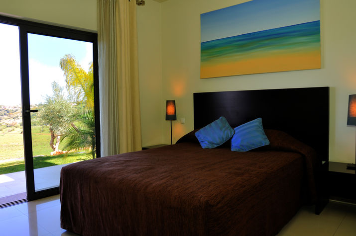 Bedroom 4 en suite 
All bedrooms are en-suite with either bathroom or shower room.
