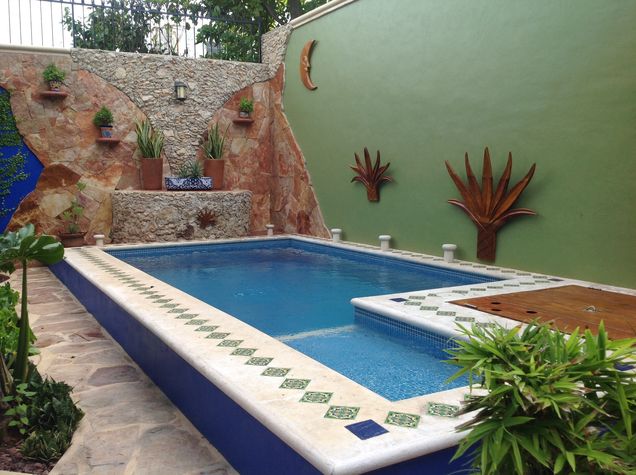 Refreshing Plunge Pool