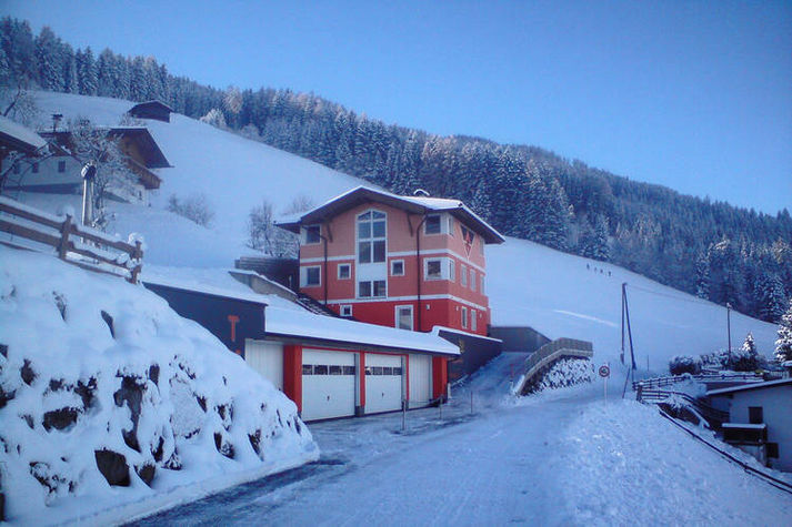 ExteriorWinter