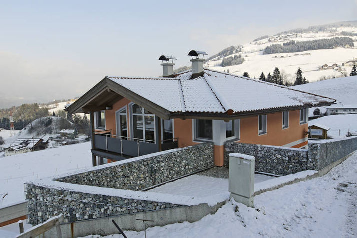 ExteriorWinter