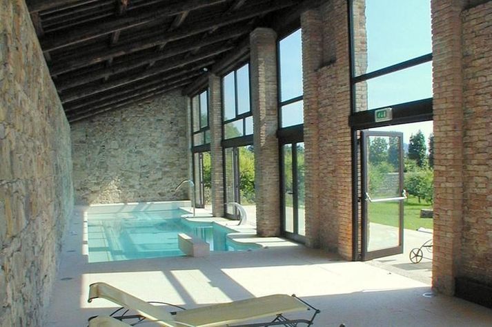 PoolOfHouse