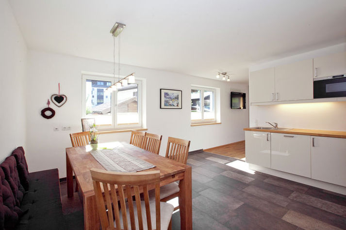 DiningRoom