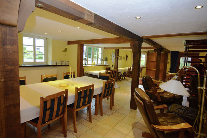 DiningRoom