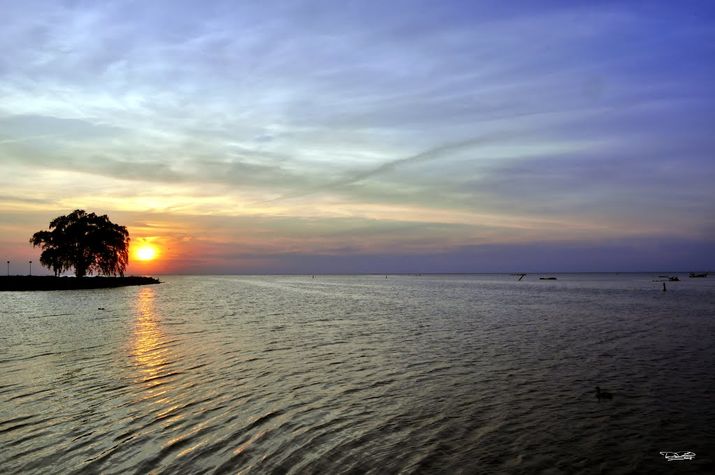 Beautiful Views of Lake St Clair In Ontario Canada