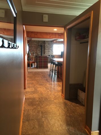 Ample Space For A Great Lake Cottage Vacation