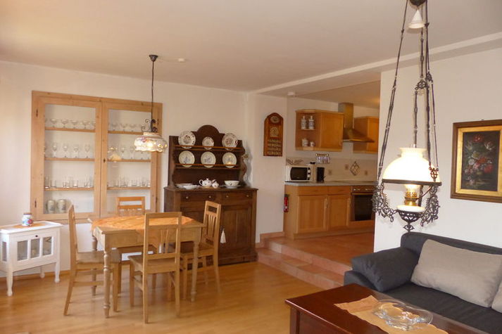 DiningRoom