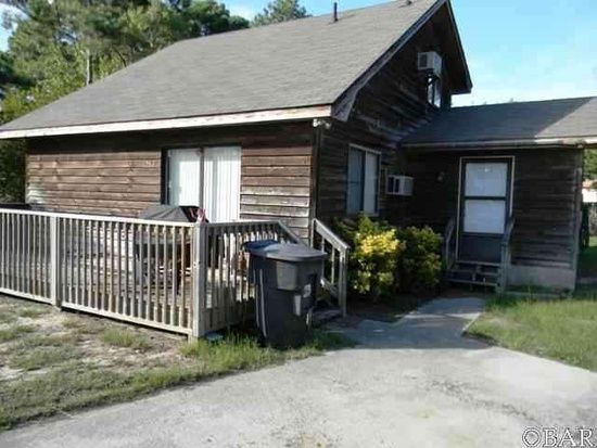 Glider Ct. Beach House. It's real fun out here .