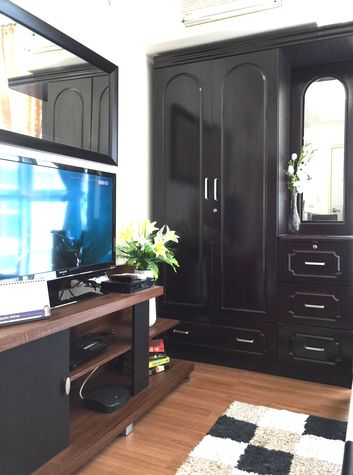 3 door wardrobe with mirror