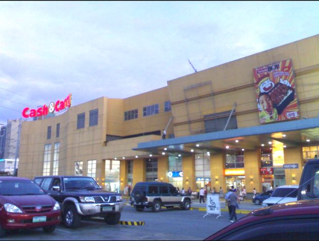 Cash & Carry Mall just opposite Linear Makati
