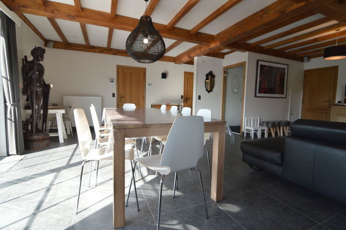 DiningRoom