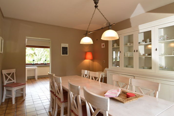 DiningRoom