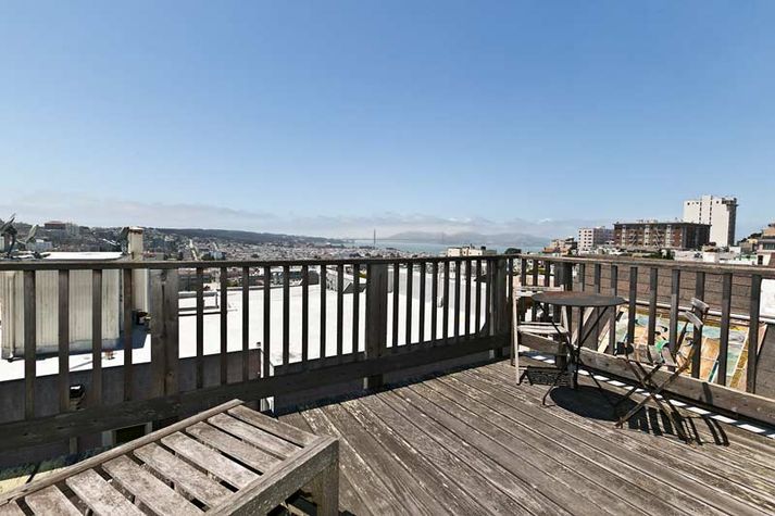 Roof top deck!