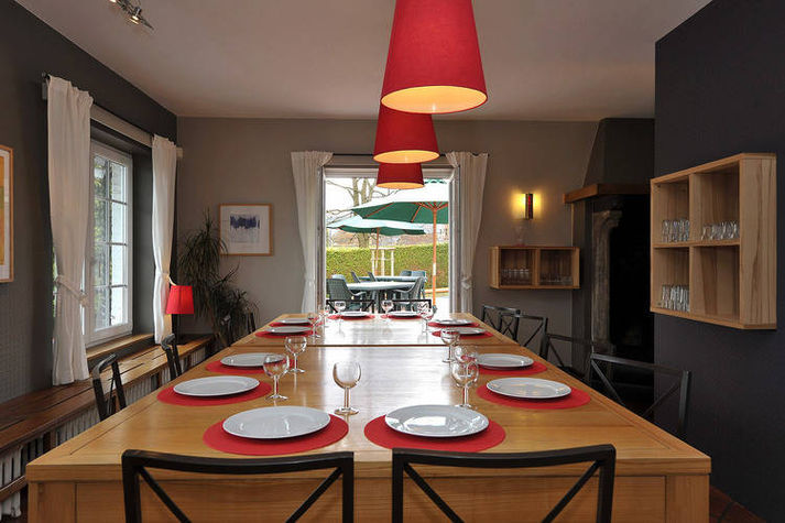 DiningRoom