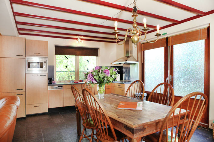 DiningRoom