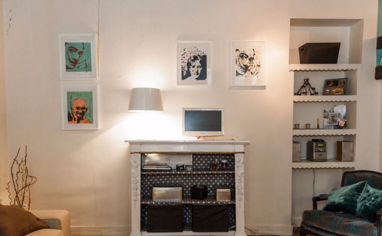 Paris Apartment Rental; Vacation in Paris
Rent and relax with we-Paris in the charming and spacious Marais Apartment! #ParisApartmentRental #VacationinParis