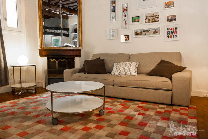 Paris Apartment Rental; Vacation in Paris
Rent and relax with we-Paris in the charming and spacious Marais Apartment! #ParisApartmentRental #VacationinParis