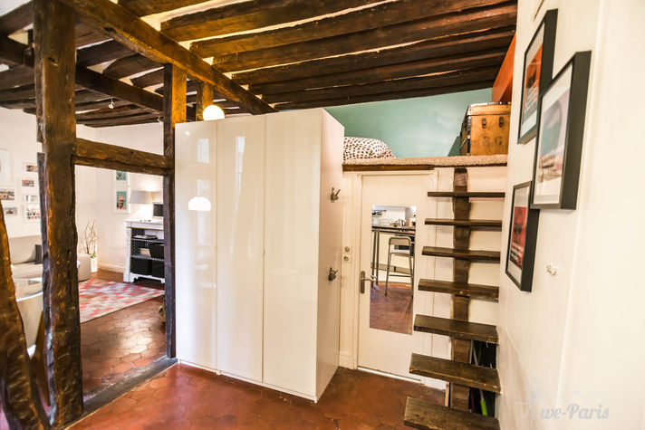 Paris Apartment Rental; Vacation in Paris
Rent and relax with we-Paris in the charming and spacious Marais Apartment! #ParisApartmentRental #VacationinParis