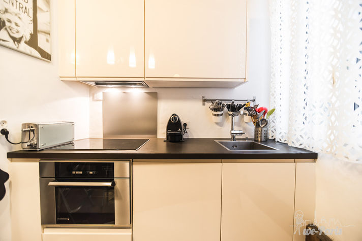 Paris Apartment Rental; Vacation in Paris
Rent and relax with we-Paris in the charming and spacious Marais Apartment! #ParisApartmentRental #VacationinParis