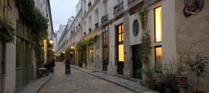 Paris Apartment Rental, Vacation in Paris
Rent and relax in the dreamy Bonjour Apartment! #ParisApartmentRentals #VacationinParis