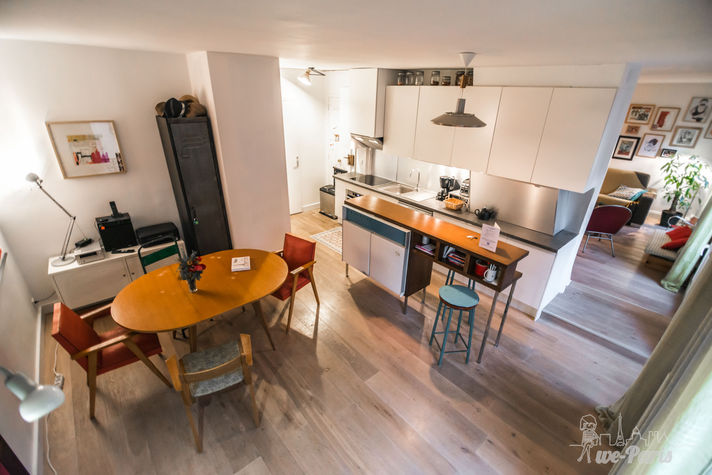 Paris Apartment Rental, Vacation in Paris
Enjoy spending time together in this spacious and bright kitchen. #ParisApartmentRentals