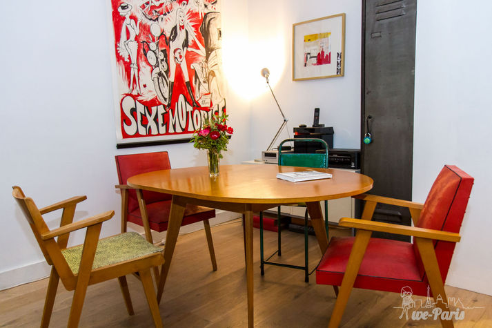 Paris Apartment Rental, Vacation in Paris
Enjoy spending time together in this spacious and bright kitchen. #ParisApartmentRentals