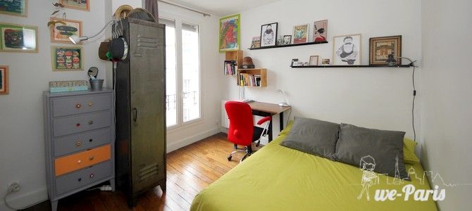 Paris Apartment Rental, Vacation in Paris
Relax after your long day in this comfortable and quiet bedroom, away from any street noise.