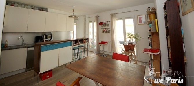 Paris Apartment Rental, Vacation in Paris
Enjoy spending time together in this spacious and bright kitchen. #ParisApartmentRentals