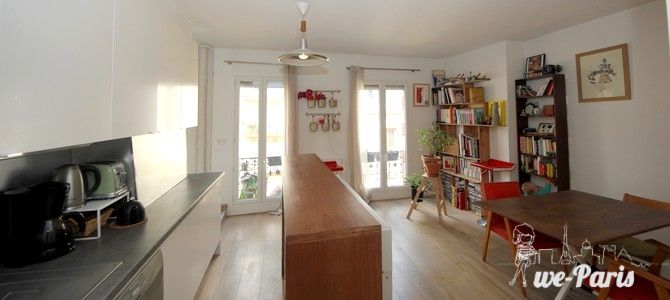 Paris Apartment Rental, Vacation in Paris
Enjoy spending time together in this spacious and bright kitchen. #ParisApartmentRentals
