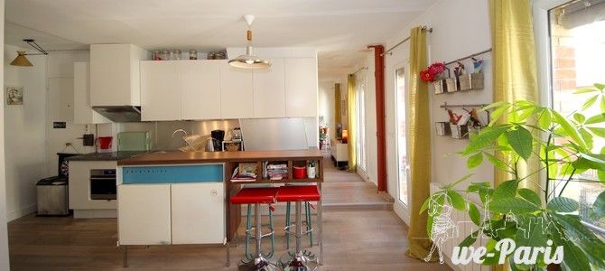 Paris Apartment Rental, Vacation in Paris
Enjoy spending time together in this spacious and bright kitchen. #ParisApartmentRentals
