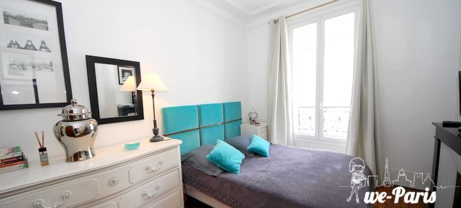 Paris Apartment Rental, Vacation in Paris
Sit down and relax after a long day of exploring Paris in this cozy Living Room / Kitchen. 