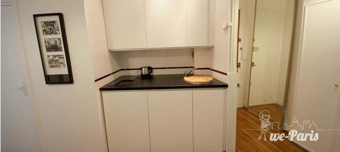 Paris Apartment Rental, Vacation in Paris
Small but equipped, this kitchen includes: stove top burners, microwave, mini fridge, washing machine and all necessary cooking items. #ParisApartmentRentals