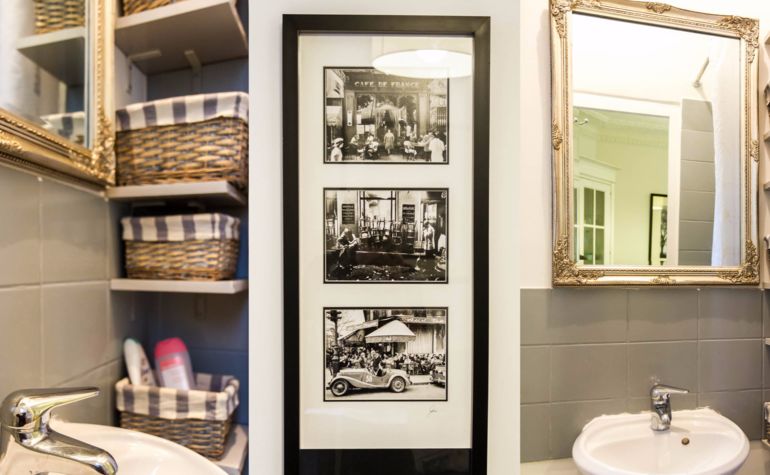 Paris vacation rental 
Great apartment in the 11th district. Cosy bathroom