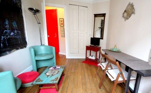 Paris Apartment Rental, Vacation in Paris
Rest and relax after a long day of discovering Paris in this quaint little studio apartment.