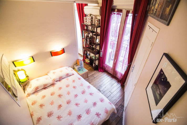 Paris Apartment Rental, Vacation in Paris
Rest and relax after a long day of discovering Paris in this quaint little studio apartment. #ParisApartmentRental