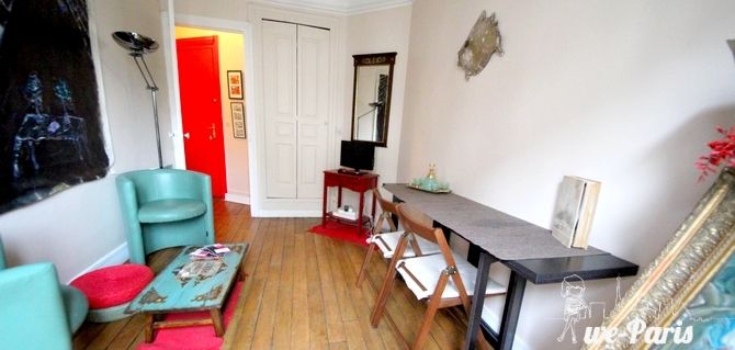 Paris Apartment Rental, Vacation in Paris
Rest and relax after a long day of discovering Paris in this quaint little studio apartment.