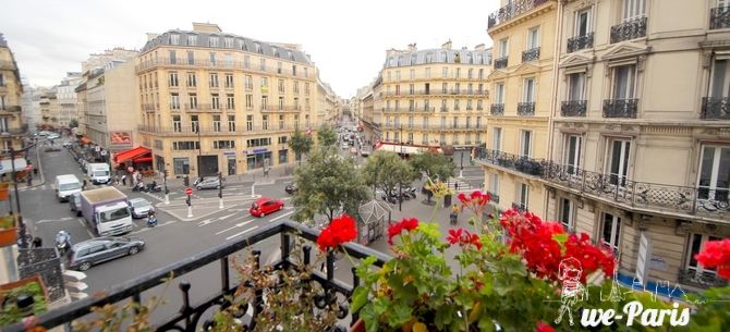 Paris Apartment Rental, Vacation in Paris
Rest and relax after a long day of discovering Paris in this quaint little studio apartment.