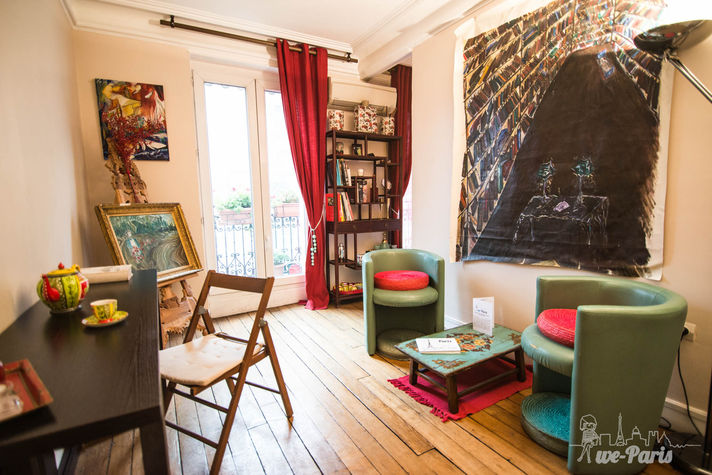 Paris Apartment Rental, Vacation in Paris
Rest and relax after a long day of discovering Paris in this quaint little studio apartment. #ParisApartmentRental