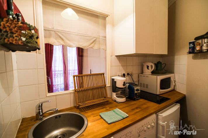 Paris Apartment Rental, Vacation in Paris
Rest and relax after a long day of discovering Paris in this quaint little studio apartment. #ParisApartmentRental