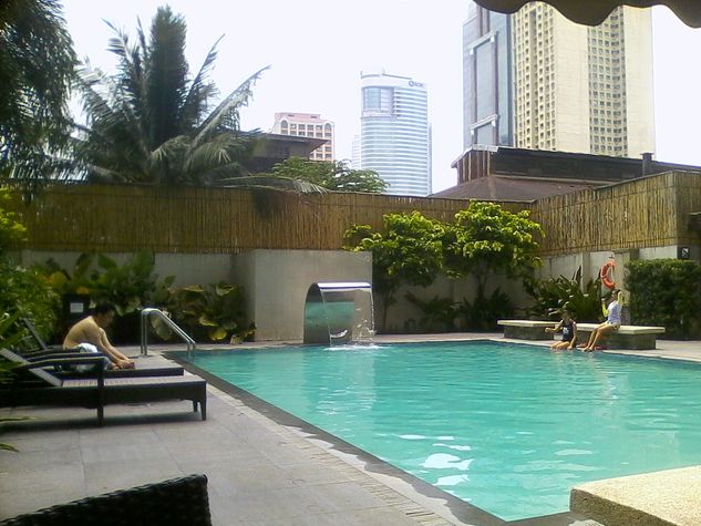 swimming pool