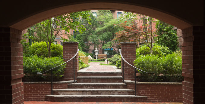 Entrance to the landscaped Courtyard.