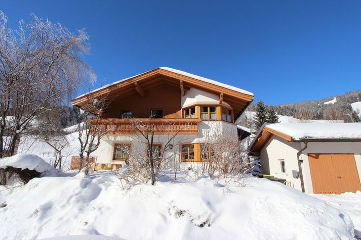 ExteriorWinter