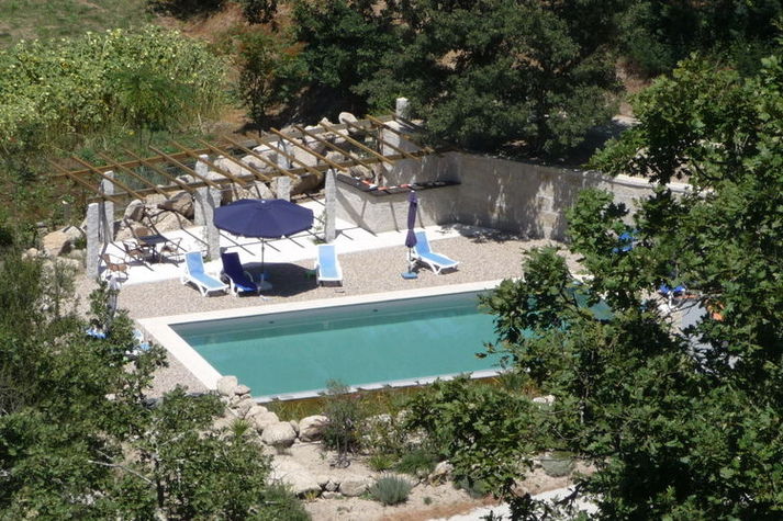 PoolOfHouse