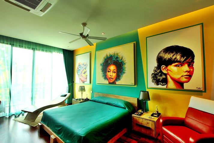 Green modern style bedroom