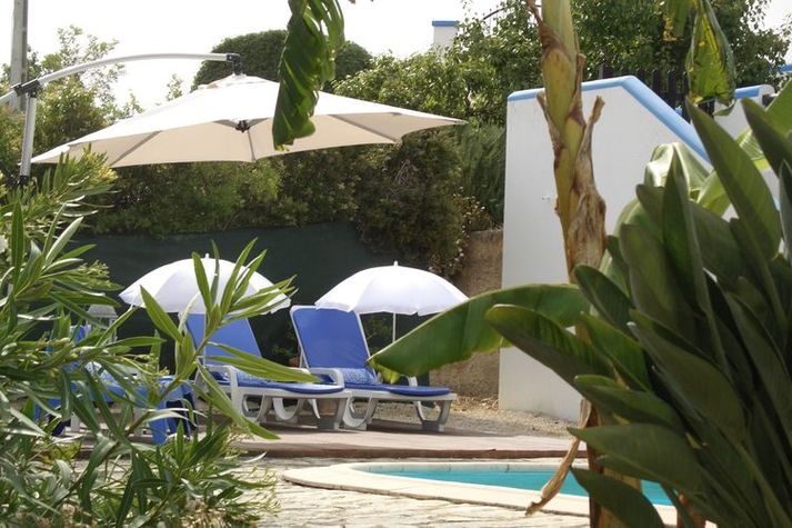 PoolOfHouse