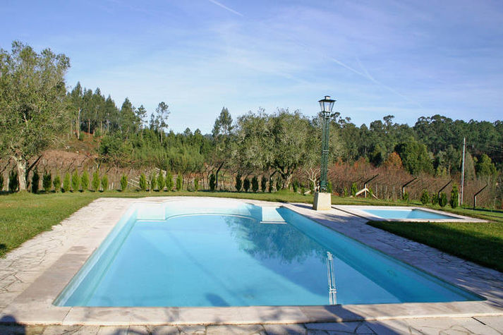 PoolOfHouse