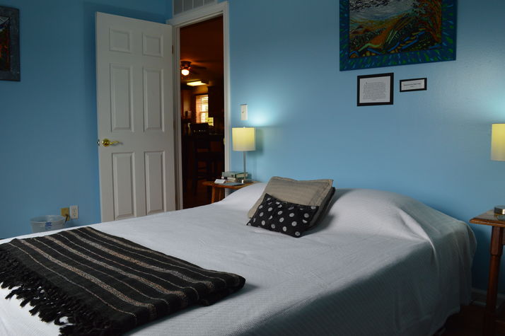3rd Bedroom with new Queen size memory gel mattress